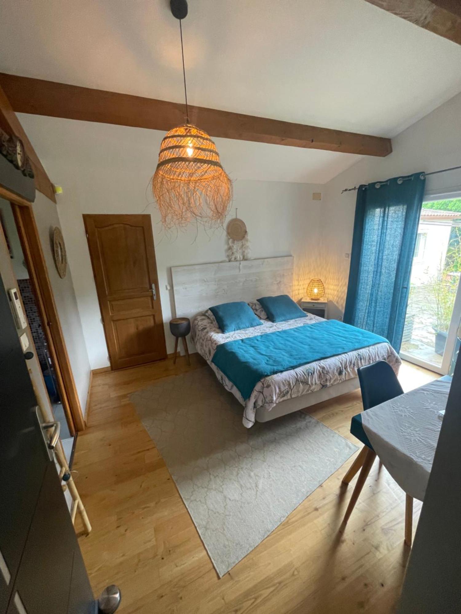 La Chambre Haute Et Son Spa Nîmes Exterior foto